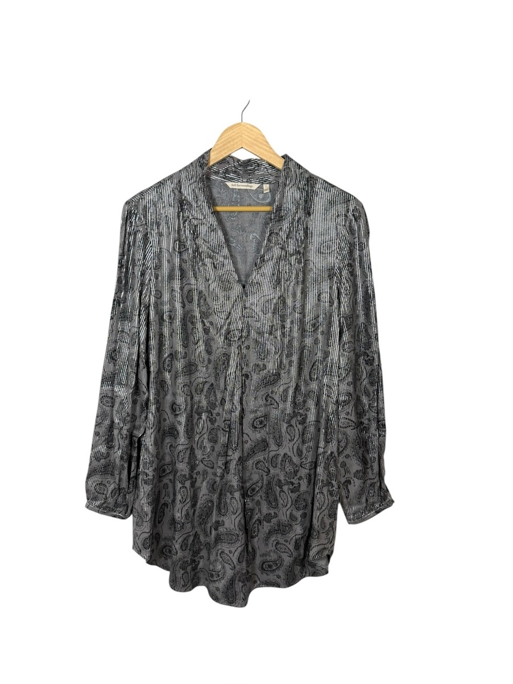 Soft Surroundings New Hope Metallic Paisley Pleated Tunic Gray Silver L
